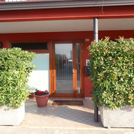 Gallo Мини-отель Доло